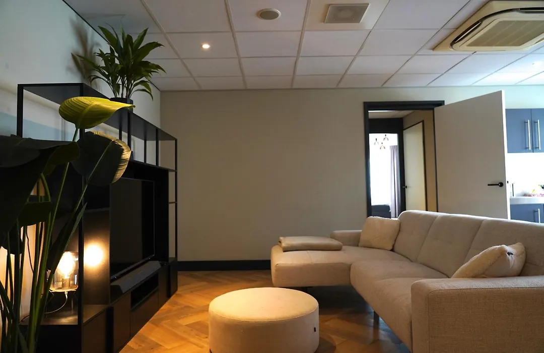 HOTEL ALKMAAR - Bar&Restaurant - Meeting&Events-1